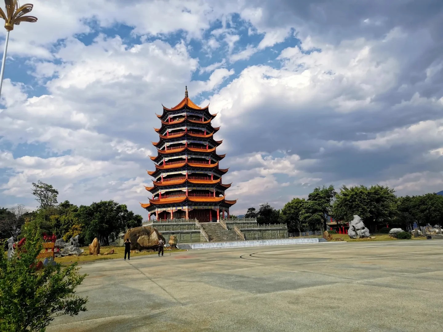 Chu Tử Lầu